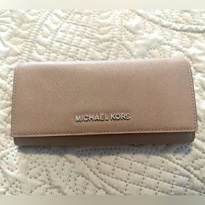 Grey Michael Kors clutch wallet